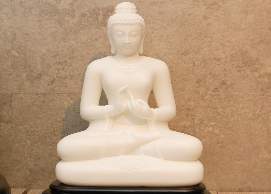 漢白玉佛像示意